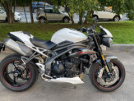 Triumph Speed Triple 1050 2019 - Белый