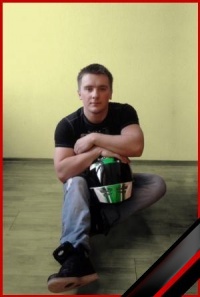 Владимир Котов 25 лет